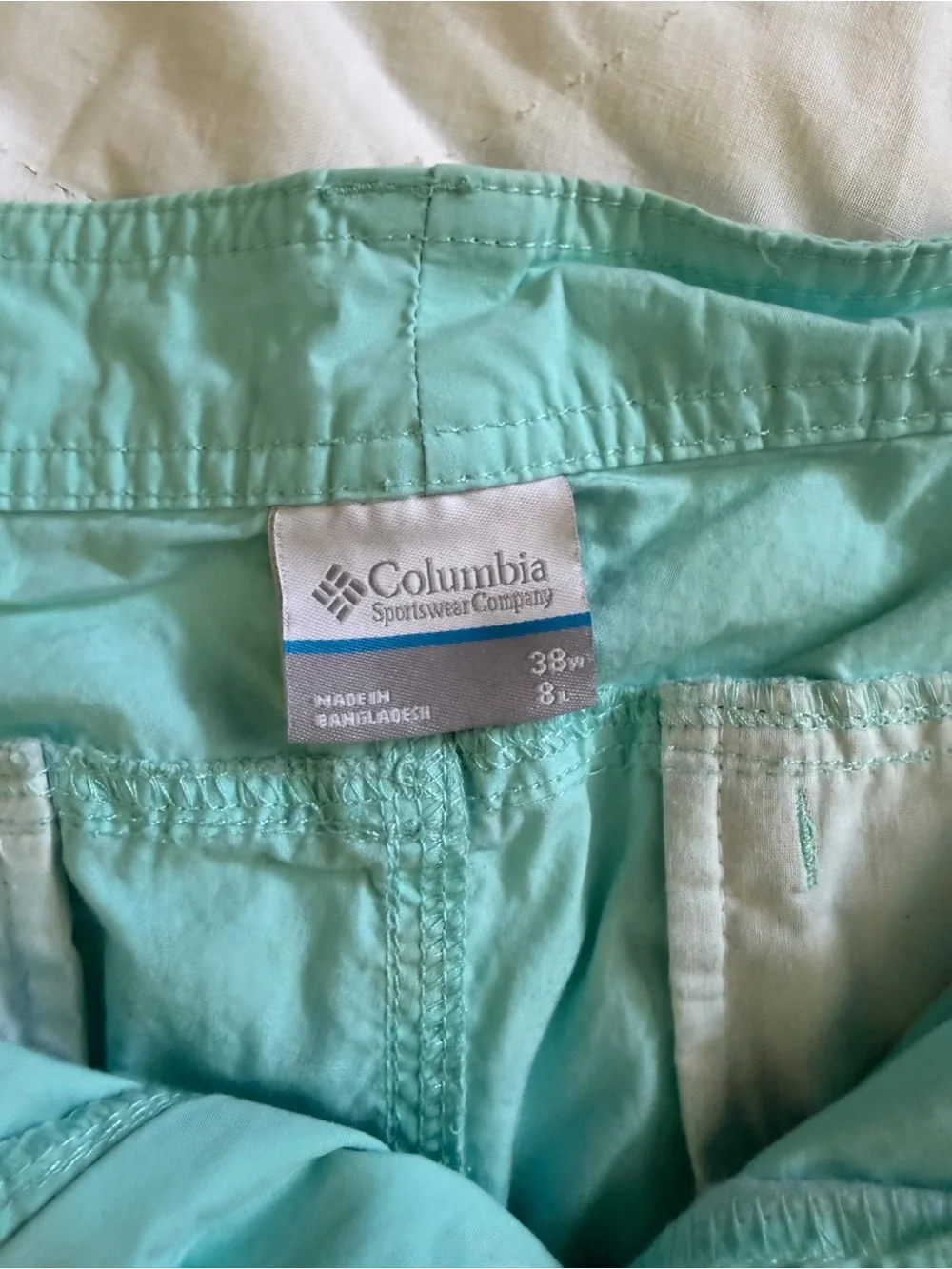 Columbia Men's Flat Front Shorts in Light Aqua